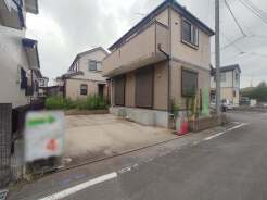 閑静な住宅地で、小さなお子様がいるご家族にも安心。