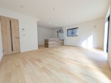 新築一戸建て