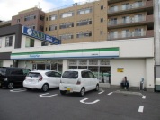 ファミリーマート日進北口店