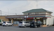 セブンイレブン岩槻鹿室店