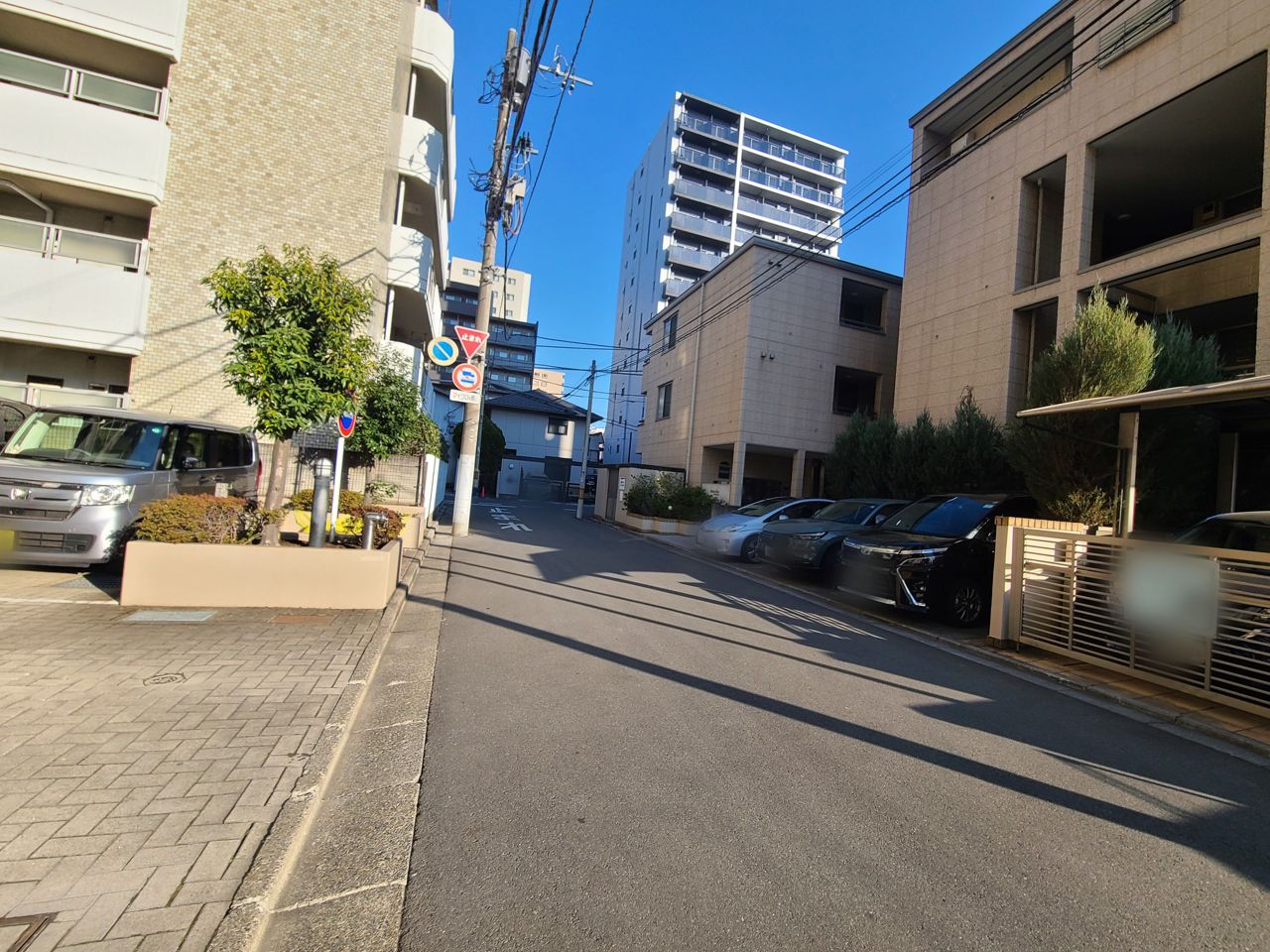 前面道路含む現地写真
