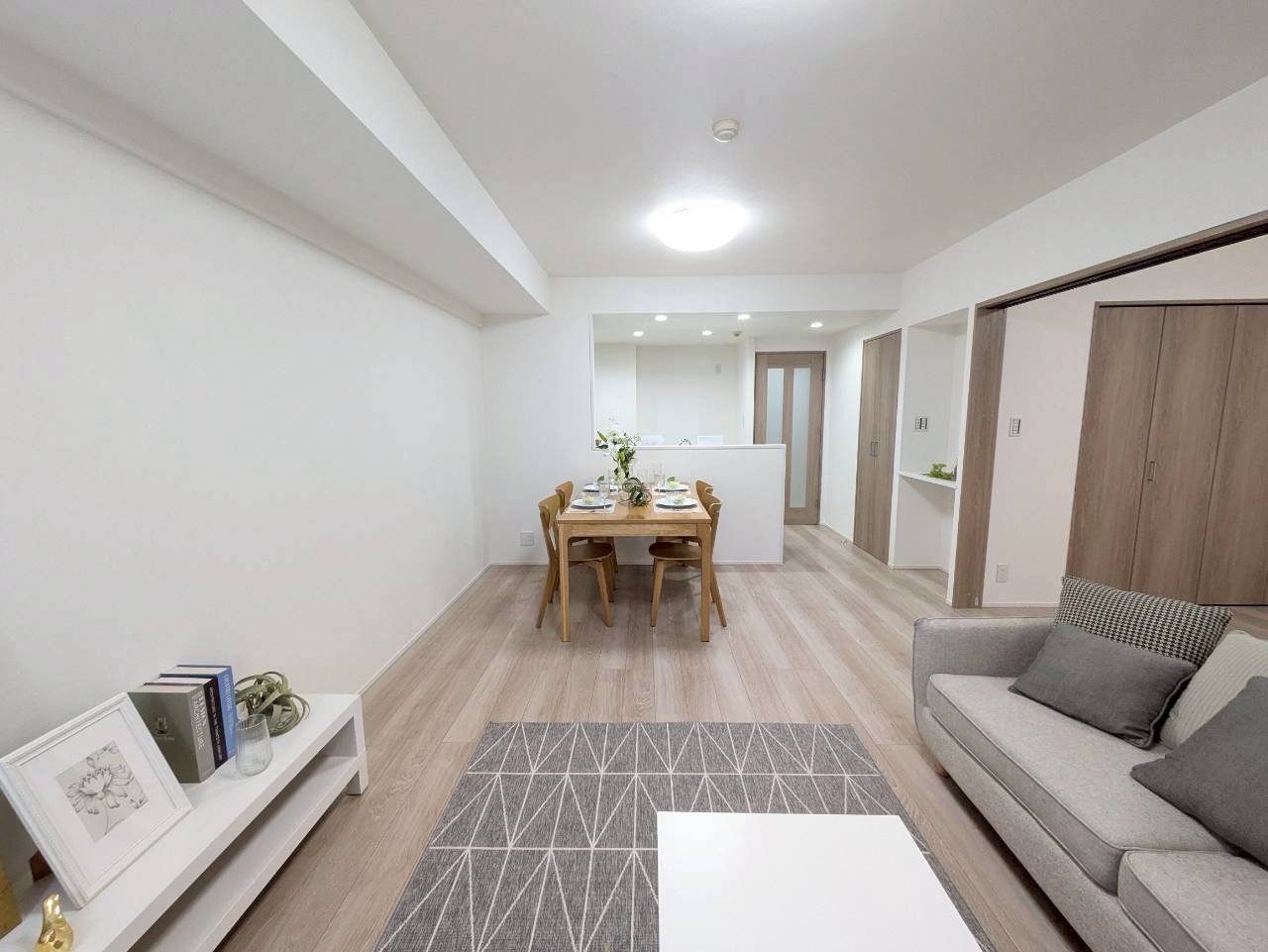 家族団らんの時間も増えそうなくつろぎのLDK。