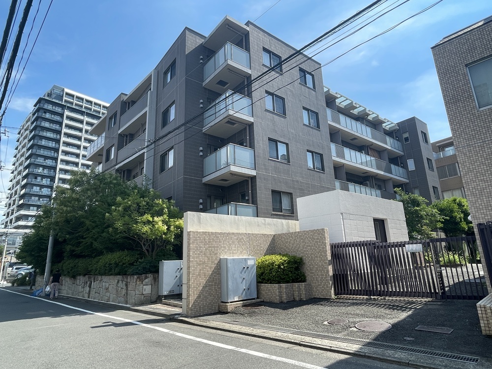 ザ・パークハウス市谷加賀町