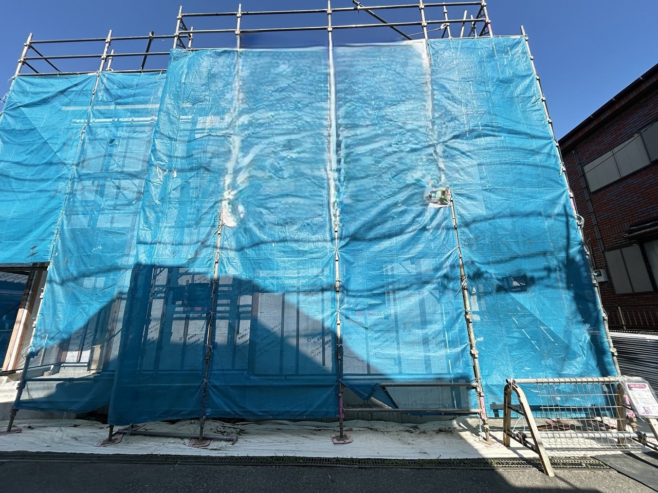 今なら建築中の住まいをご覧いただけます。構造体の質問もお気軽に。
